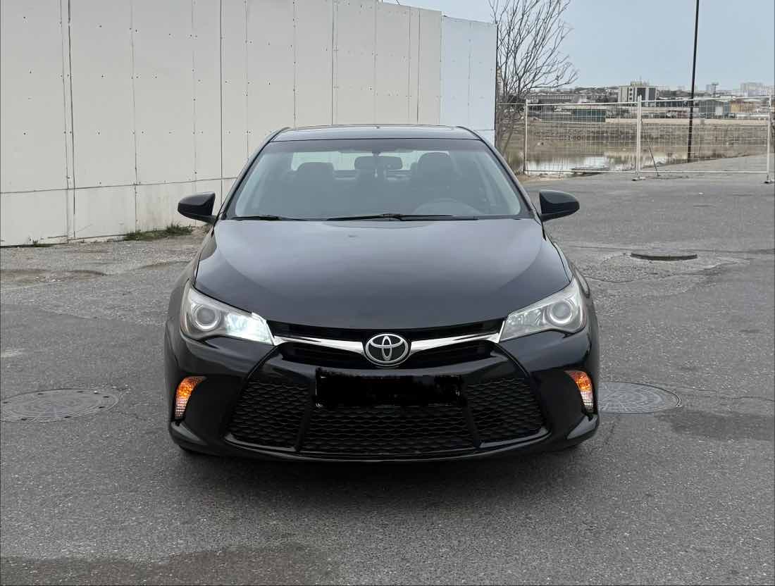 TOYOTA CAMRY 2017